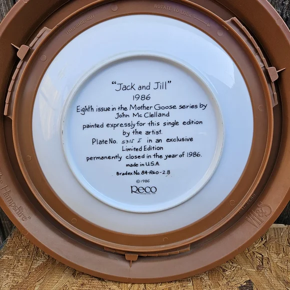 Jack And Jill Vintage Round Framed Painting of Children - Picture 14 of 15